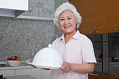 《五年的回忆》Steam试玩发布 温馨童年回忆冒险